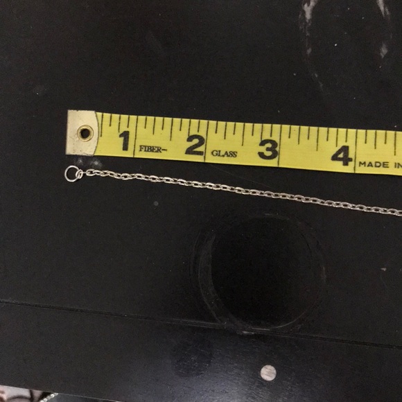 Handcrafted bead necklace. - Picture 5 of 7